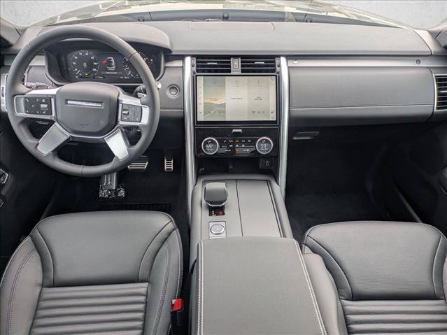 New 2026 Land Rover Discovery Limited Edition AWD/4WD image 15