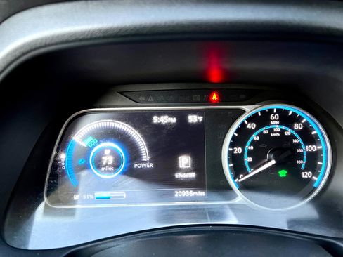 Used 2020 Nissan Leaf S w/ S Charge Package image 30