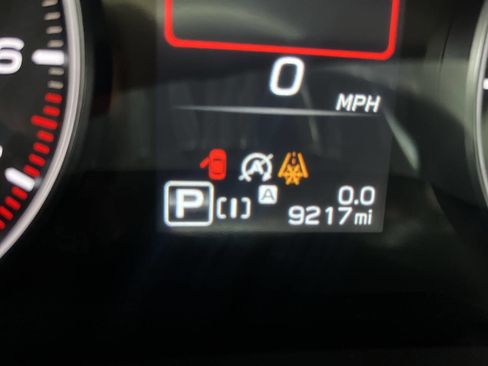 Used 2024 Subaru Crosstrek 2.0i Premium AWD/4WD image 9