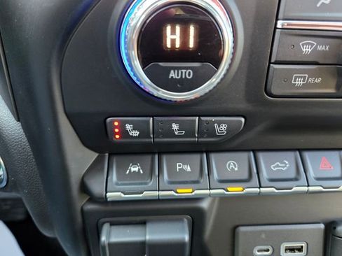 Used 2020 GMC Sierra 1500 AT4 w/ AT4 Premium Package image 34