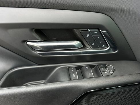 New 2024 Chevrolet Silverado EV RST AWD/4WD image 11