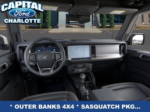 New 2026 Ford Bronco Outer Banks w/ Sasquatch Package image 11