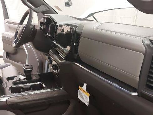 New 2026 Chevrolet Silverado 1500 LTZ w/ Z71 Off-Road Package AWD/4WD image 29