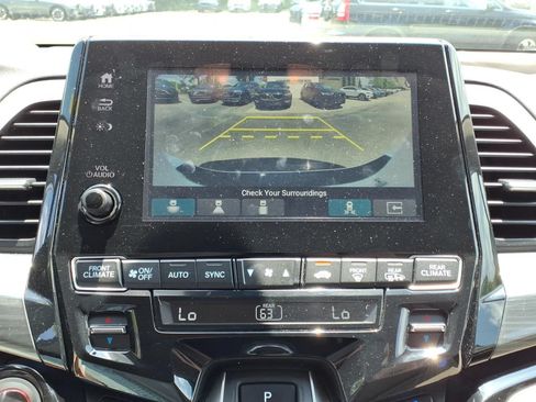 Used 2023 Honda Odyssey Elite image 13