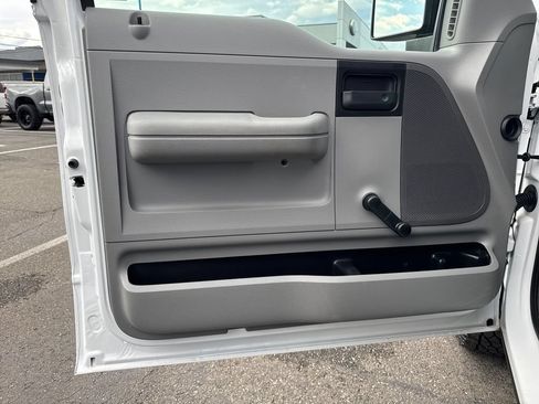 Used 2006 Ford F150 XL AWD/4WD image 11