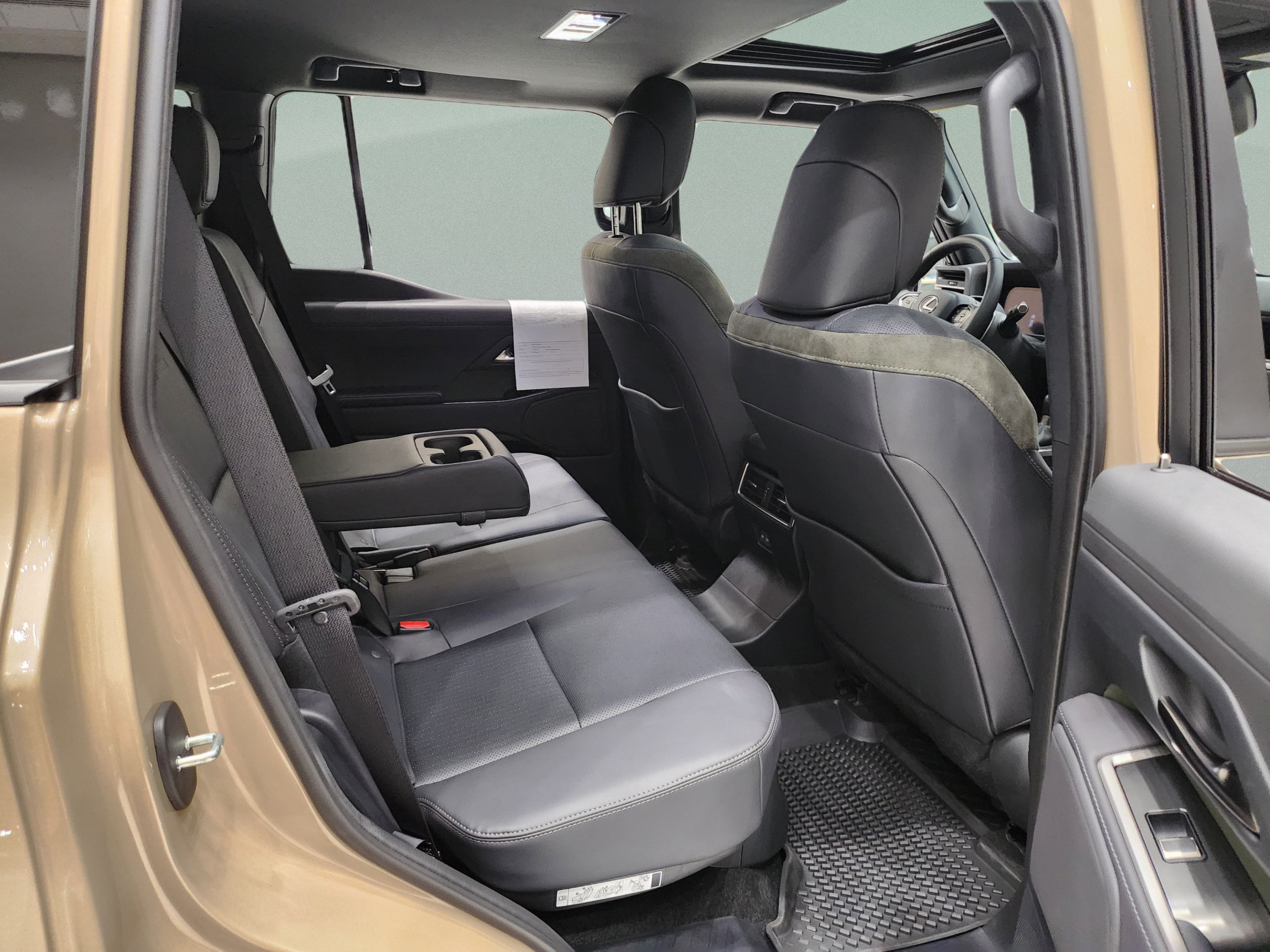 Certified 2026 Lexus GX 550 AWD/4WD image 30