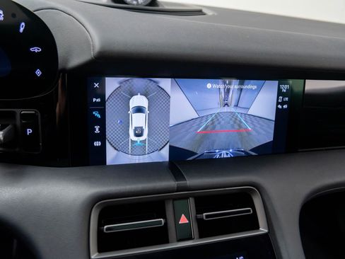 Certified 2021 Porsche Taycan 4S image 26