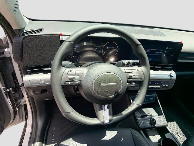 New 2026 Hyundai Kona Limited FWD image 11