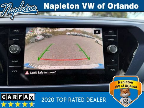 Used 2023 Volkswagen Taos SE w/ Black Wheel Package image 23