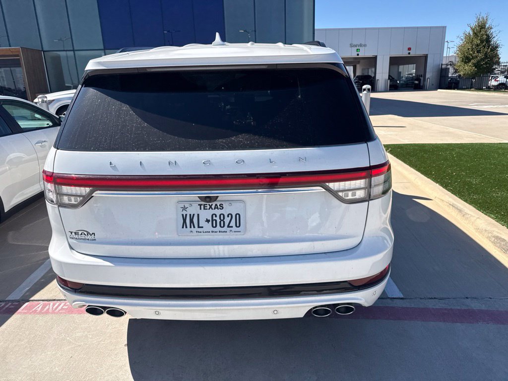 Used 2024 Lincoln Aviator Reserve w/ Jet Appearance Package AWD/4WD image 23