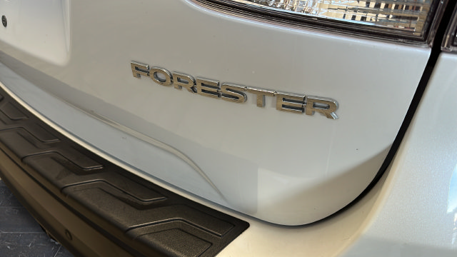 Used 2024 Subaru Forester Limited AWD/4WD image 39