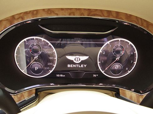 Used 2022 Bentley Flying Spur V8 AWD/4WD image 23