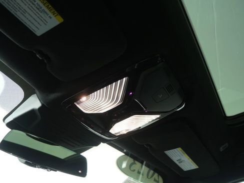 Certified 2023 BMW X7 xDrive40i w/ Premium Package image 25