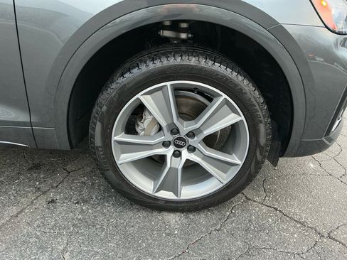 Used 2025 Audi Q5 2.0T Premium w/ Convenience Plus Package image 30