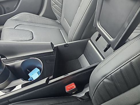 New 2026 Hyundai Elantra Limited FWD image 25