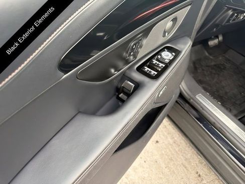 Used 2024 Lincoln Nautilus Reserve w/ Equipment Group 202A image 16