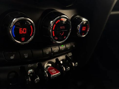 Used 2021 MINI Cooper S w/ Premium Package FWD image 32