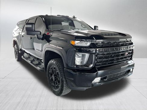 Used 2021 Chevrolet Silverado 2500 LTZ w/ LTZ Plus Package AWD/4WD image 3