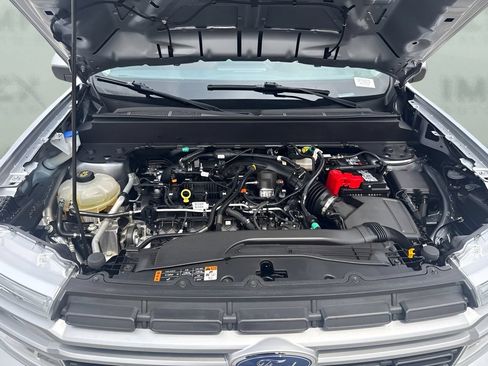 Used 2023 Ford Maverick Lariat w/ Equipment Group 500A Standard AWD/4WD image 17