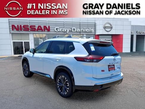 New 2026 Nissan Rogue Platinum AWD/4WD image 5