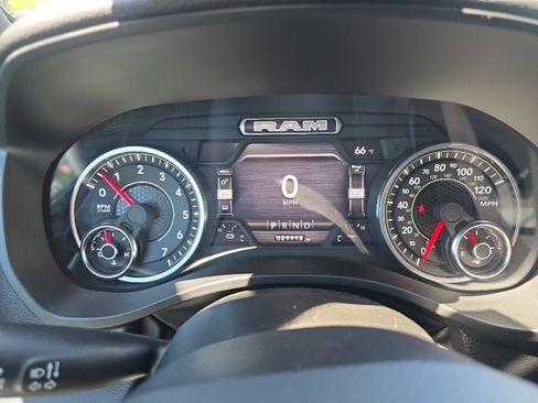 Used 2024 RAM 1500 Big Horn RWD image 29