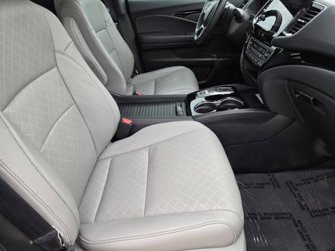 Used 2023 Honda Passport Elite image 10