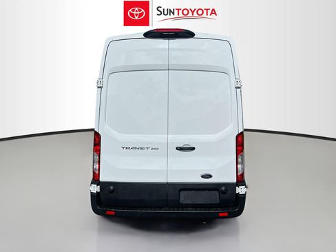 Used 2024 Ford Transit 250 148 High Roof Extended w/ Load Area Protection Package RWD image 5