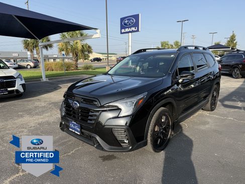 Used 2023 Subaru Ascent Onyx Edition Limited w/ Popular Package - Onyx AWD/4WD image 3