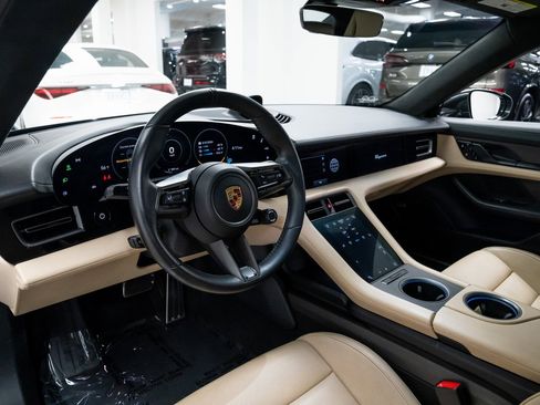 Used 2020 Porsche Taycan Turbo image 19