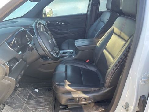 Used 2024 Chevrolet Traverse RS w/ LPO, Floor Liner Package image 10