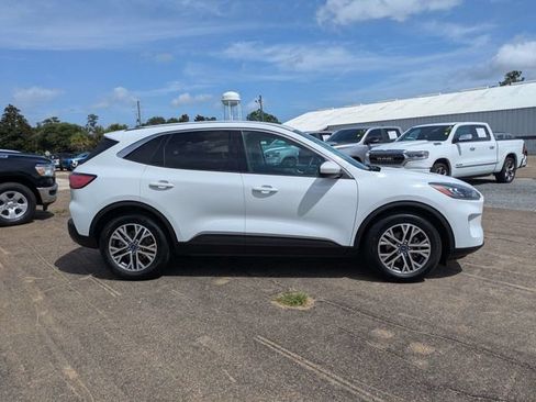 Used 2022 Ford Escape SEL FWD image 3