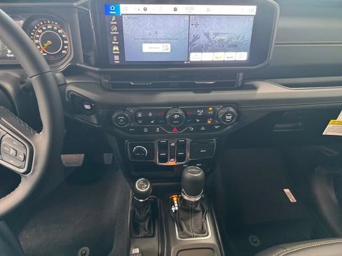 New 2026 Jeep Gladiator Mojave AWD/4WD image 6