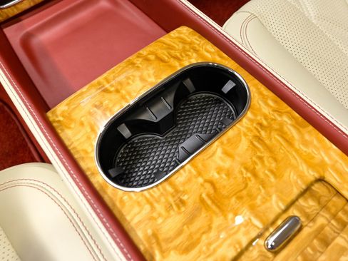 Used 2016 Bentley Flying Spur W12 AWD/4WD image 34