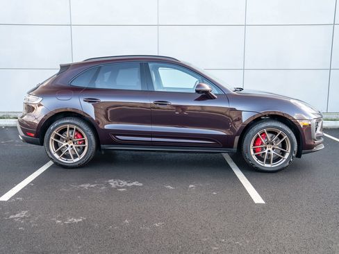 New 2026 Porsche Macan S AWD/4WD image 8