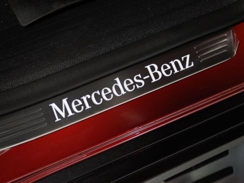 Used 2024 Mercedes-Benz GLE 350 4MATIC image 75
