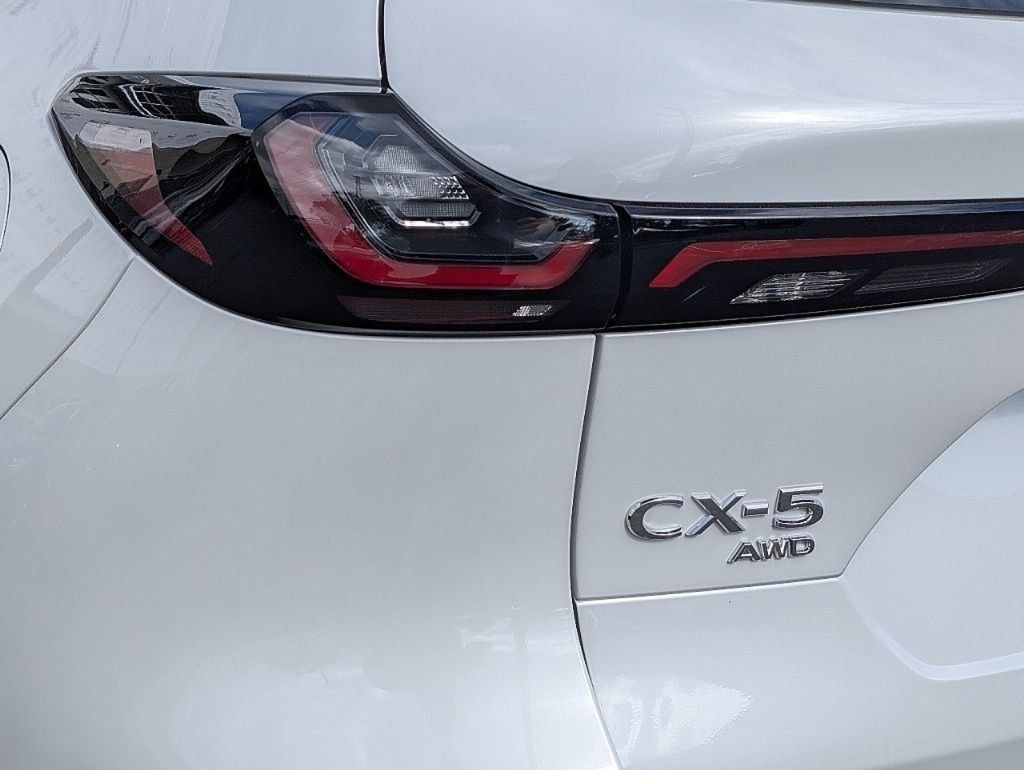 New 2026 MAZDA CX-5 2.5 S w/ Premium Package AWD/4WD image 25