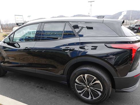 New 2025 Chevrolet Blazer EV LT AWD/4WD image 6