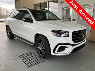 Used 2025 Mercedes-Benz GLS 580 4MATIC video 1