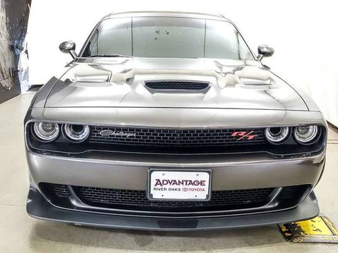 Used 2022 Dodge Challenger R/T Scat Pack RWD image 3