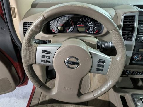 Used 2015 Nissan Frontier SV w/ SV Value Truck Package image 30