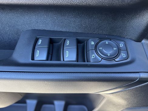 Used 2026 Chevrolet Silverado 2500 Custom w/ Custom Value Package image 15