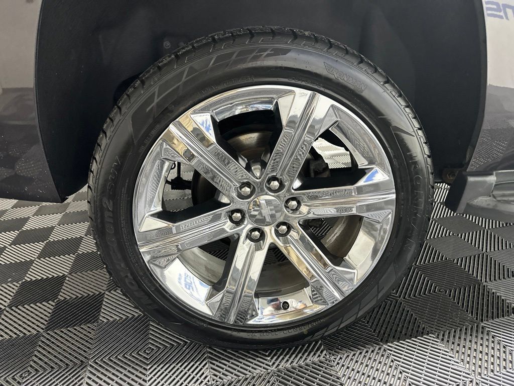 Used 2016 Chevrolet Tahoe LT AWD/4WD image 9