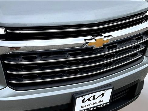 Used 2025 Chevrolet Traverse LT AWD/4WD image 31