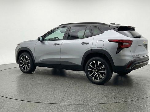 Used 2025 Chevrolet TrailBlazer LT image 6