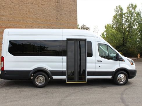 Used 2016 Ford Transit 350 XL RWD image 5