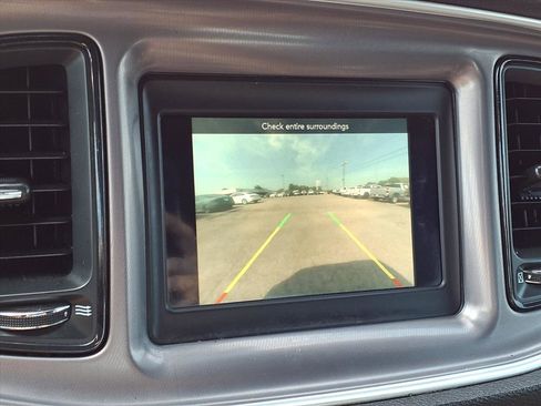 Used 2022 Dodge Challenger SXT w/ Blacktop Package image 5