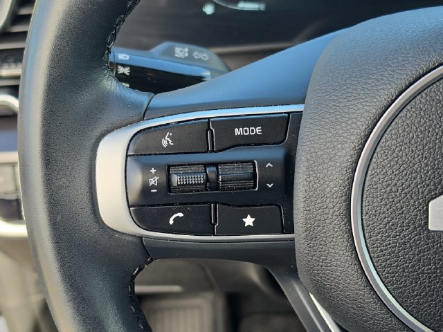 Certified 2024 Kia Sportage EX FWD image 19