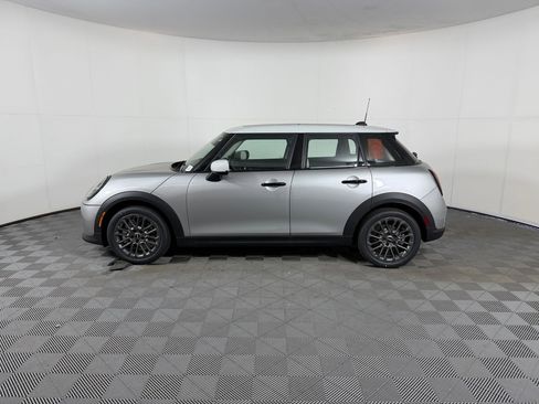 New 2026 MINI Cooper 4-Door Hardtop FWD image 2