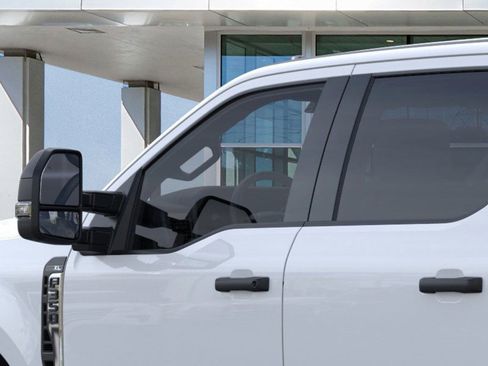New 2026 Ford F350 XL w/ XL Chrome Package image 42