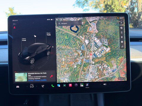 Used 2023 Tesla Model Y Long Range AWD/4WD image 28
